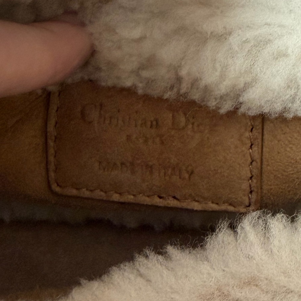 Christian Dior Lady Dior Mini Shearling Cannage Suede Bag Ecru w/ Gold Hardware - Picture 13 of 16